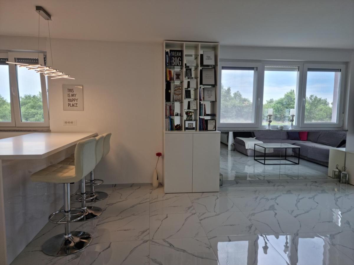 Luxury Apartment Umag Exteriér fotografie